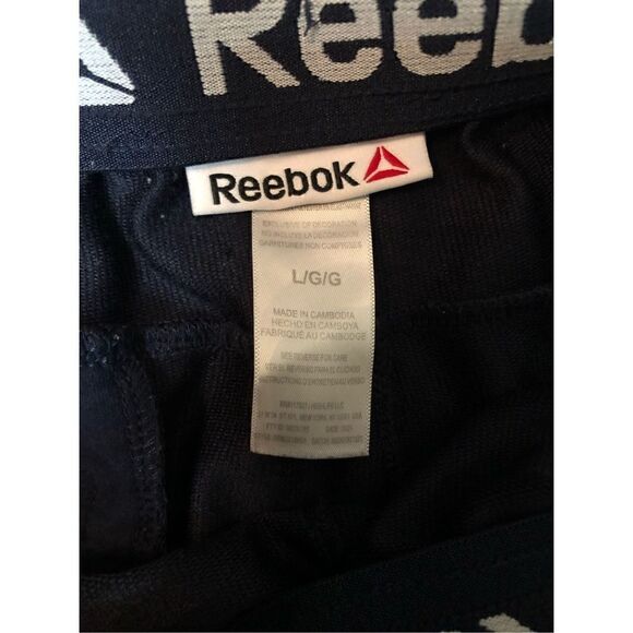 Reebok navy pull on jersey knit jogging shorts - Picture 9 of 9